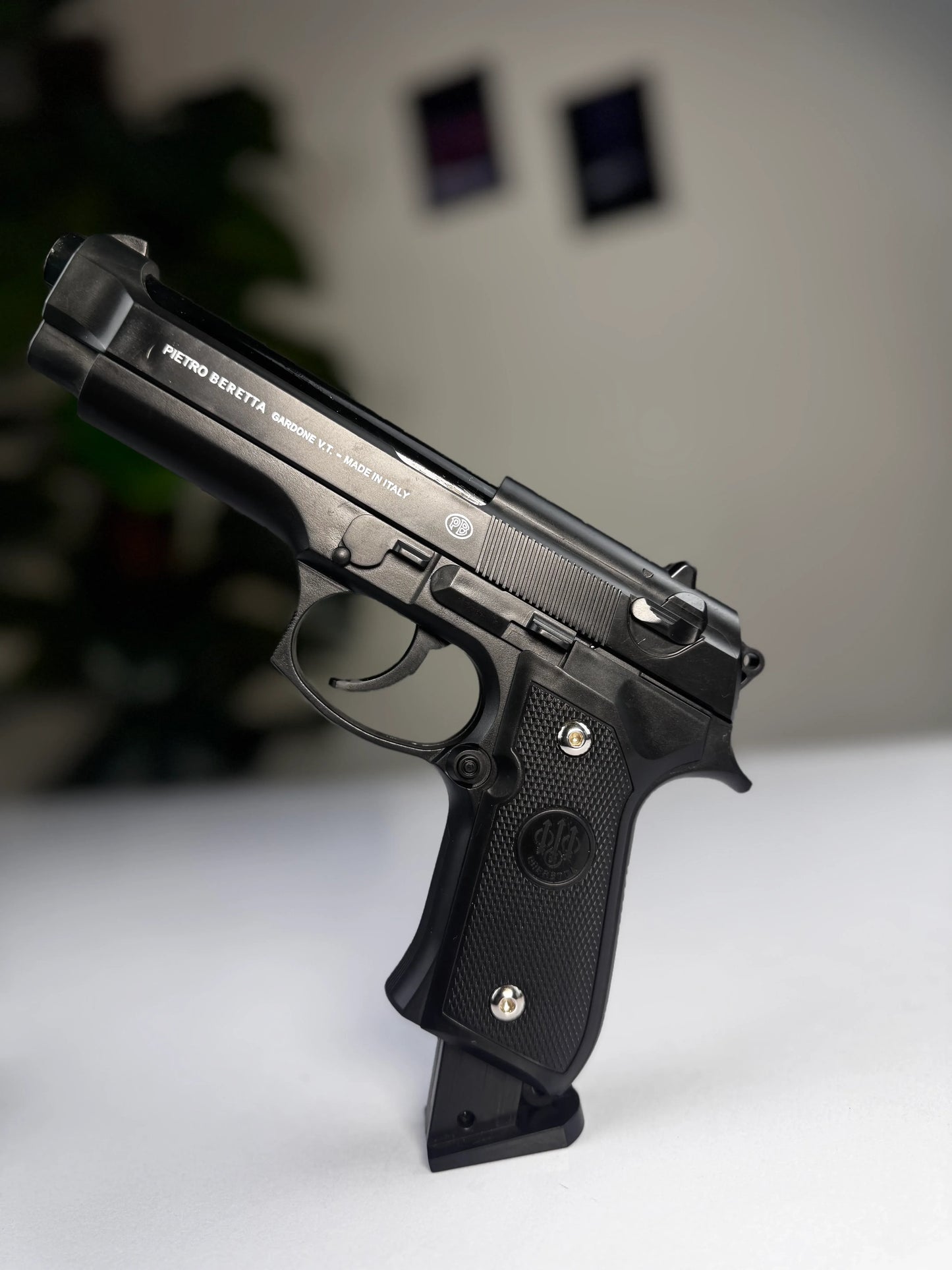 Black M92 Beretta Airsoft Toy Gun – Realistic, Durable & Perfect for Airsoft Enthusiasts